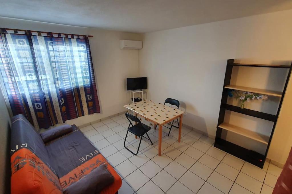 972D6 - Kaymit - Studio 20M2 Schoelcher Exterior foto